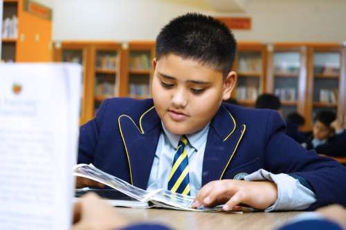 LIBRARY AND READING CLUB