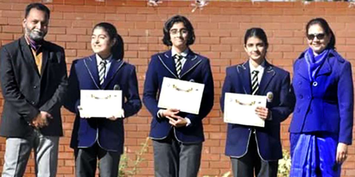 TURNCOAT DEBATE COMPETITION FOR GRADE IX
